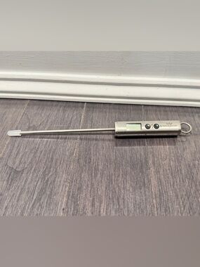 NWOT Trusted Butcher Digital Instant-Read Probe Meat Steak Thermometer - Silver